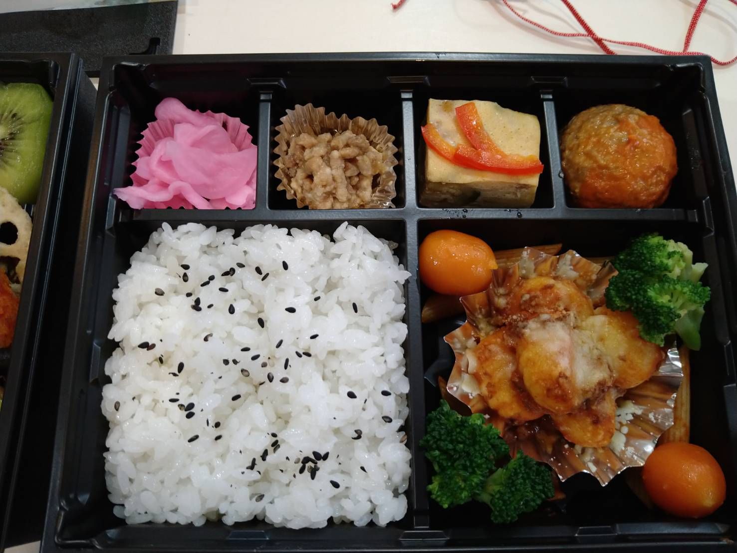 2022 お弁当2.jpg